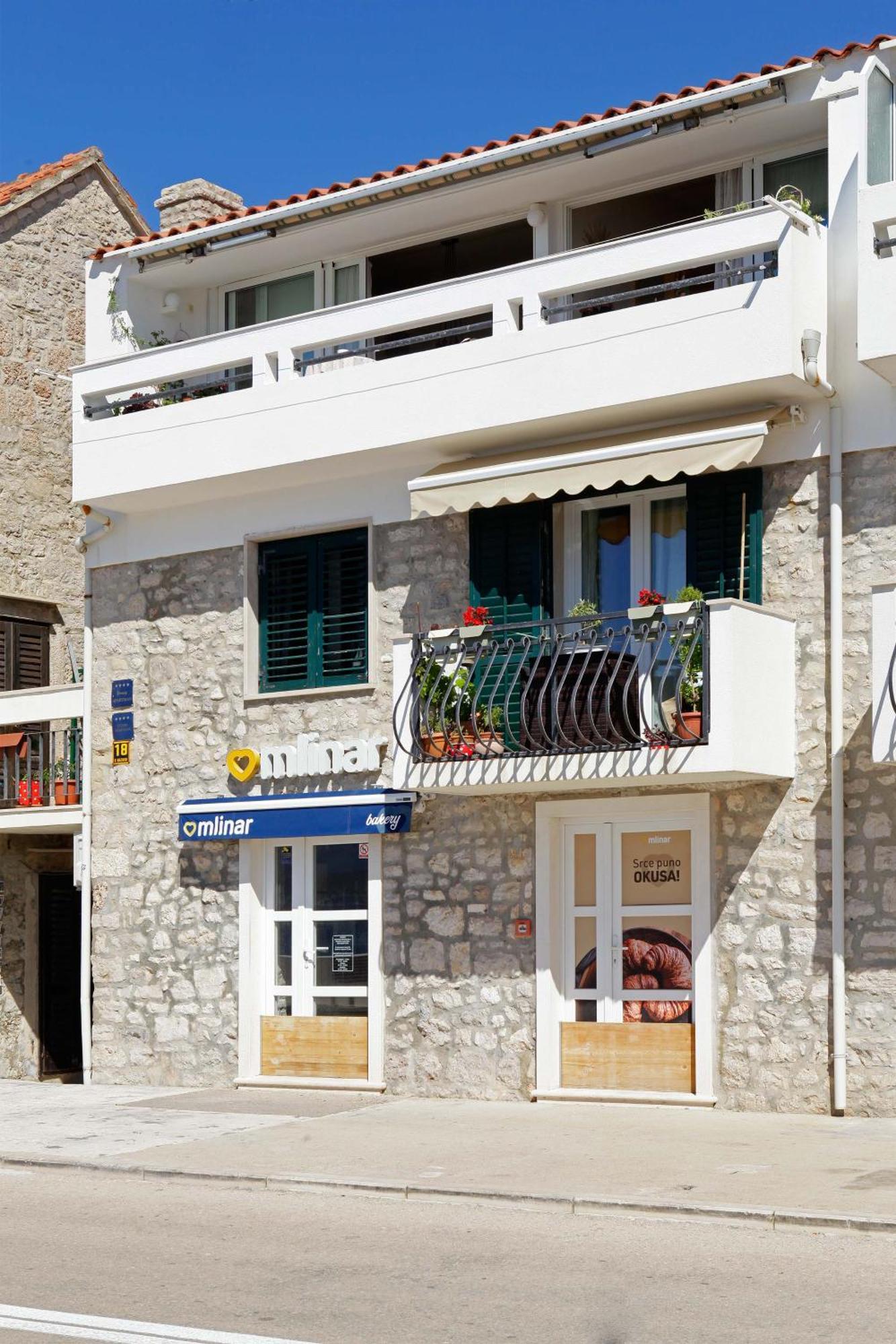 בול Amazing Waterfront Apartments מראה חיצוני תמונה