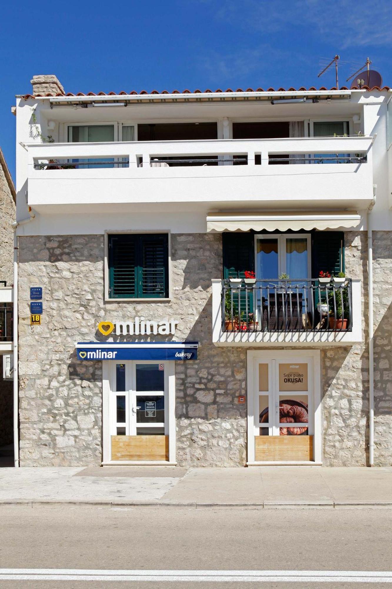 בול Amazing Waterfront Apartments מראה חיצוני תמונה