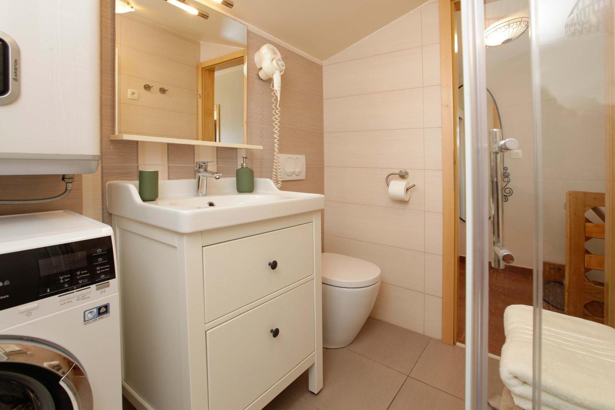 בול Amazing Waterfront Apartments מראה חיצוני תמונה