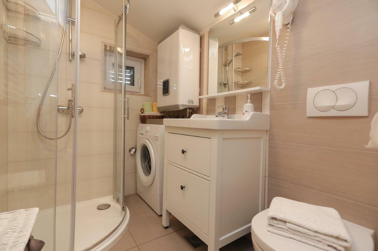בול Amazing Waterfront Apartments מראה חיצוני תמונה